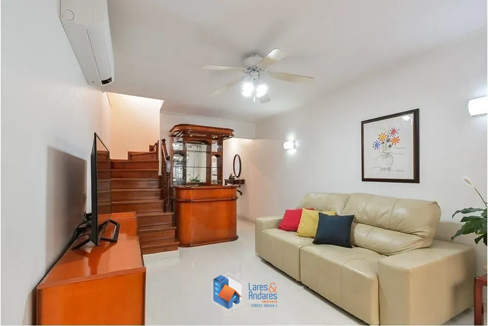 Casa, 3 quartos, 158 m² - Foto 1