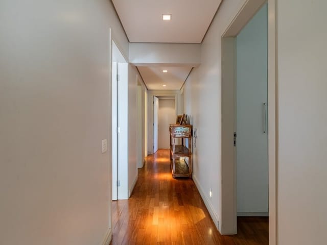 Foto do Apartamento - Apartamento à venda 4 Quartos 2 Suites 4 Vagas 261.5M² Vila Morumbi São Paulo - SP | Lares e Andares Imóveis