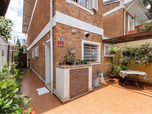 Foto do Casa - Casa à venda 3 Quartos 2 Vagas 162M² Jardim Petrópolis São Paulo - SP | Lares e Andares Imóveis