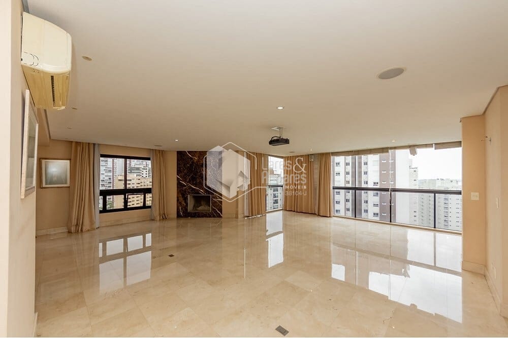 Apartamento, 4 quartos, 247 m² - Foto 1