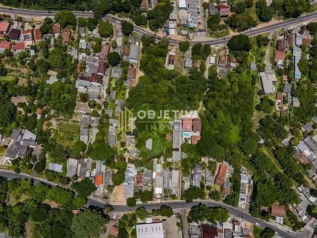 Terreno à venda, no bairro Vila Nova em Porto Alegre
