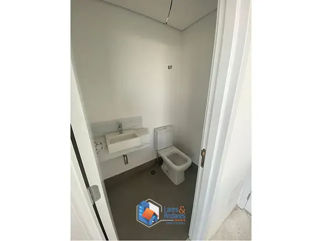 Apartamento 1 quarto e 2 banheiros, à venda, no bairro Pinheiros em São Paulo