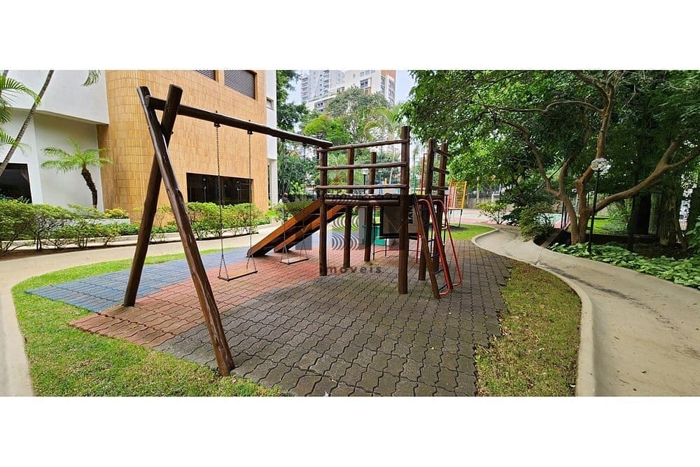 Apartamento à venda com 4 quartos, 209m² - Foto 27