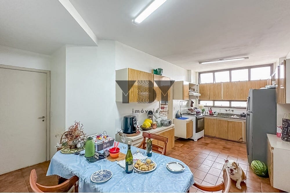 Apartamento à venda com 4 quartos, 209m² - Foto 49