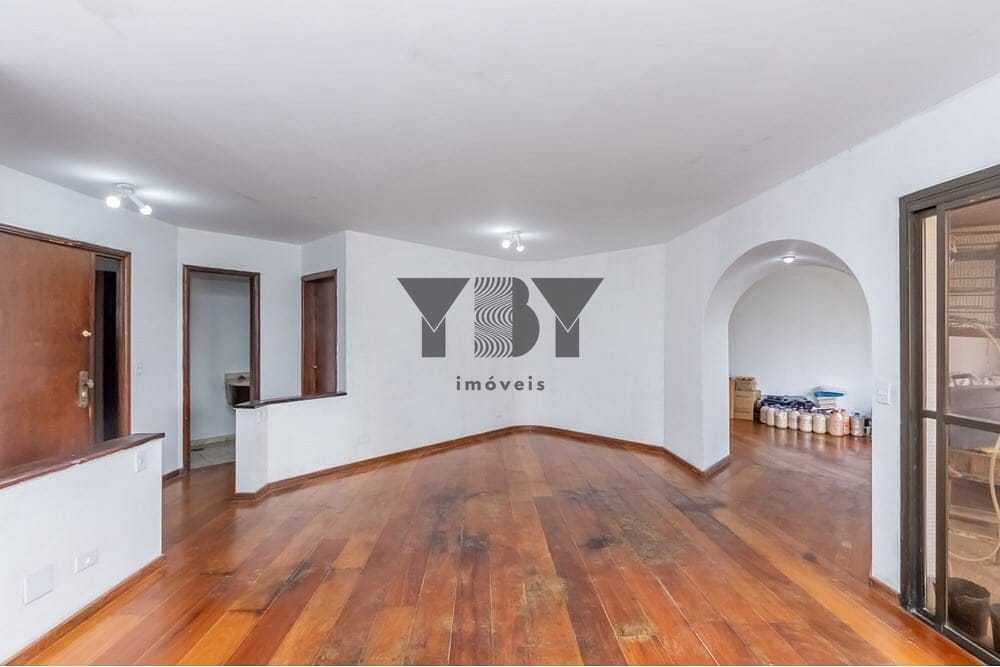Apartamento à venda com 4 quartos, 209m² - Foto 19