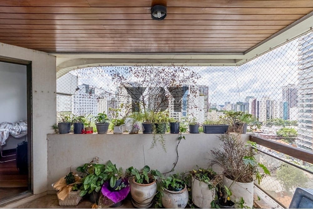 Apartamento à venda com 4 quartos, 209m² - Foto 22