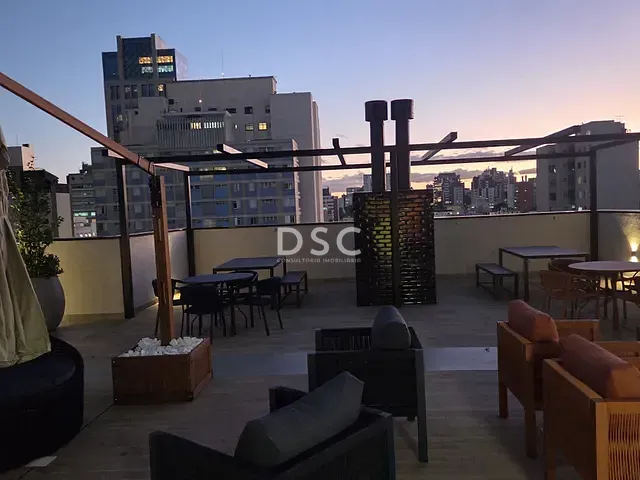 Studio 1 quarto e 1 banheiro, à venda, no bairro Centro em Curitiba
