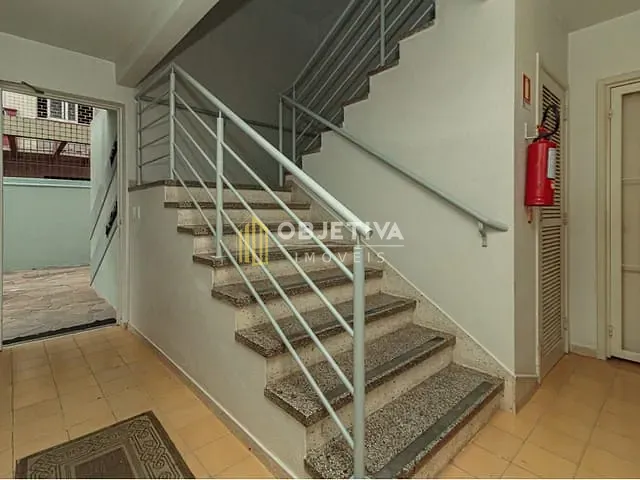 Apartamento 1 quarto e 1 banheiro, à venda, no bairro Passo da Areia em Porto Alegre