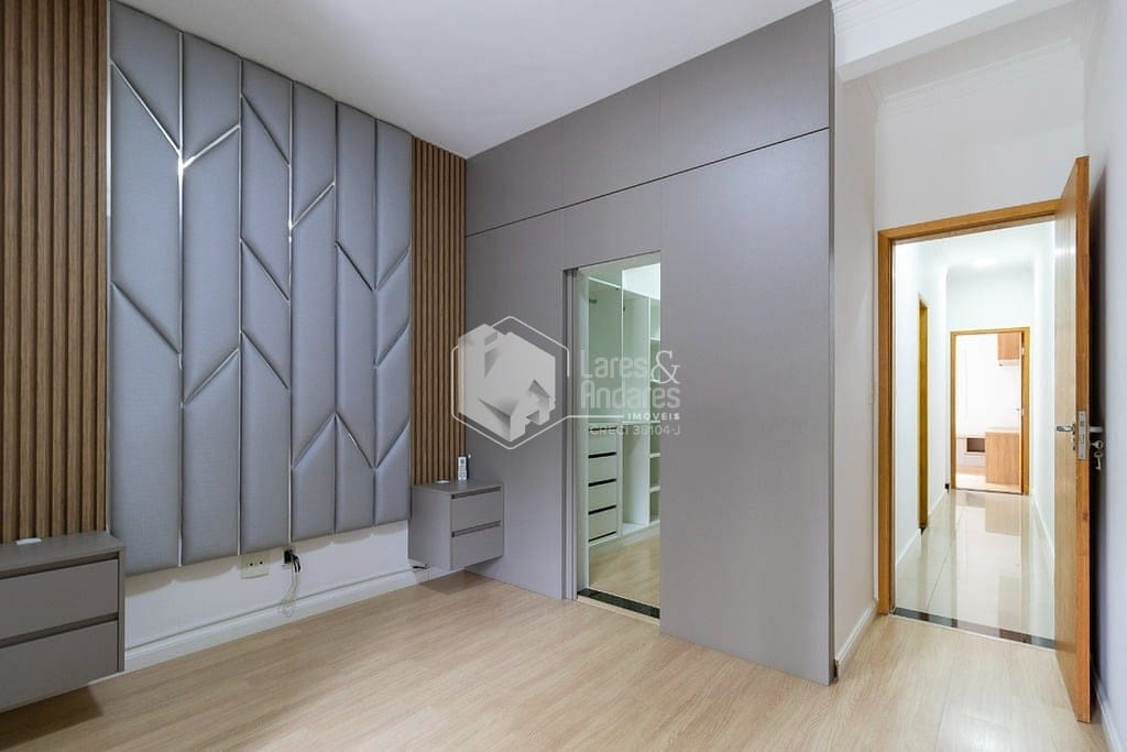 Casa à venda com 2 quartos, 96m² - Foto 12