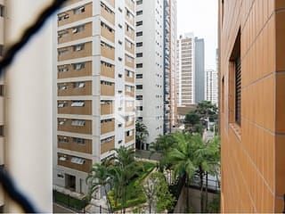 Apartamento 4 quartos e 4 banheiros, à venda, no bairro Moema em São Paulo