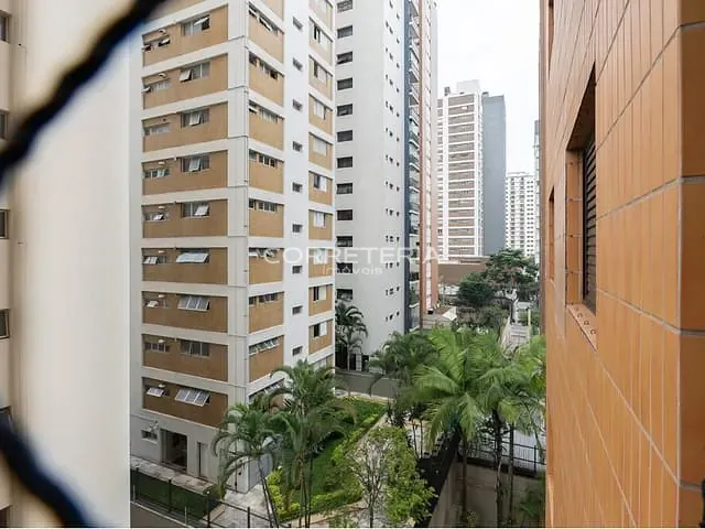 Apartamento 4 quartos e 4 banheiros, à venda, no bairro Moema em São Paulo