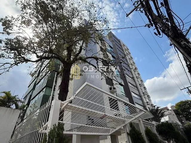 Apartamento 2 quartos e 4 banheiros, à venda, no bairro Rio Branco em Porto Alegre