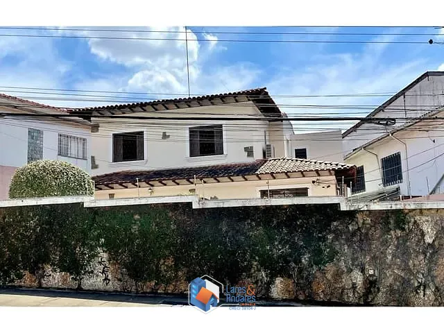 Casa 3 quartos e 4 banheiros, à venda, no bairro Aclimação em São Paulo