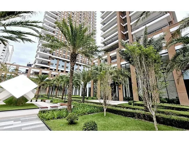 Apartamento 3 quartos e 5 banheiros, à venda, no bairro Vila Nova Conceição em São Paulo