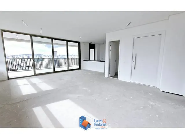 Apartamento 3 quartos e 5 banheiros, à venda, no bairro Vila Nova Conceição em São Paulo