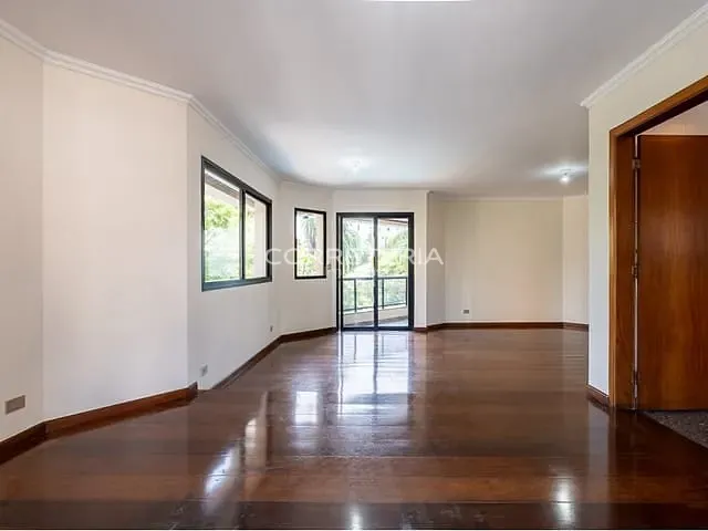 Apartamento 4 quartos e 5 banheiros, à venda, no bairro Moema em São Paulo