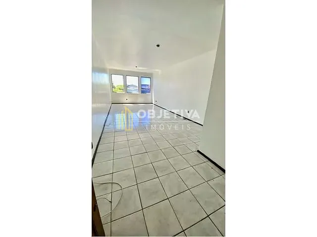 Sala à venda, no bairro Moinhos de Vento em Porto Alegre