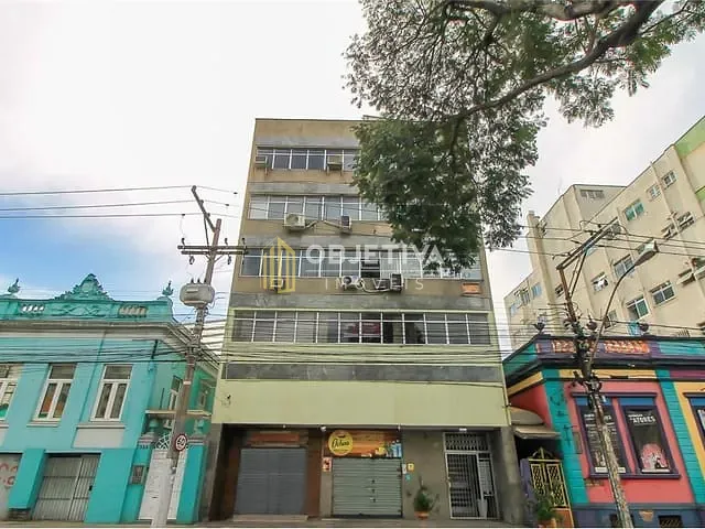Sala à venda, no bairro Floresta em Porto Alegre