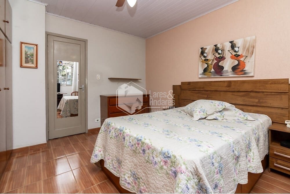 Casa à venda com 3 quartos, 81m² - Foto 3