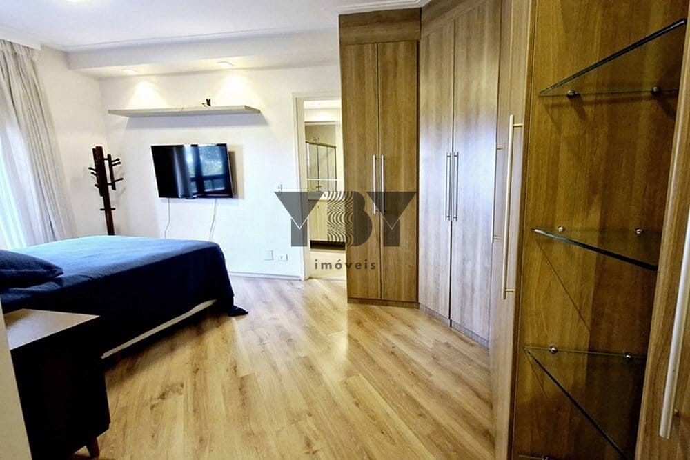 Apartamento à venda com 3 quartos, 195m² - Foto 3