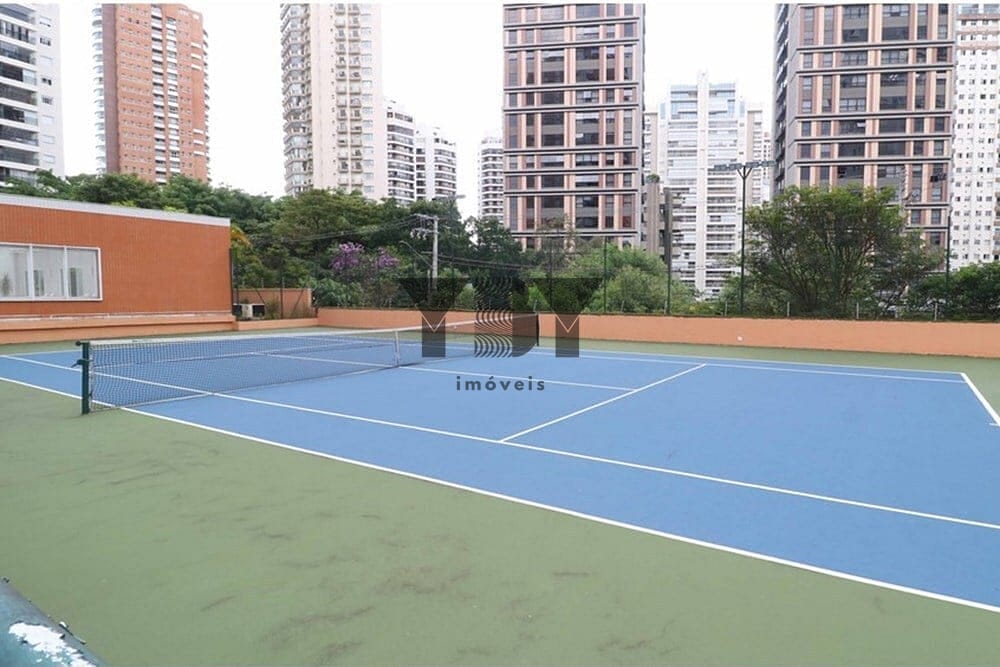 Apartamento à venda com 3 quartos, 195m² - Foto 14