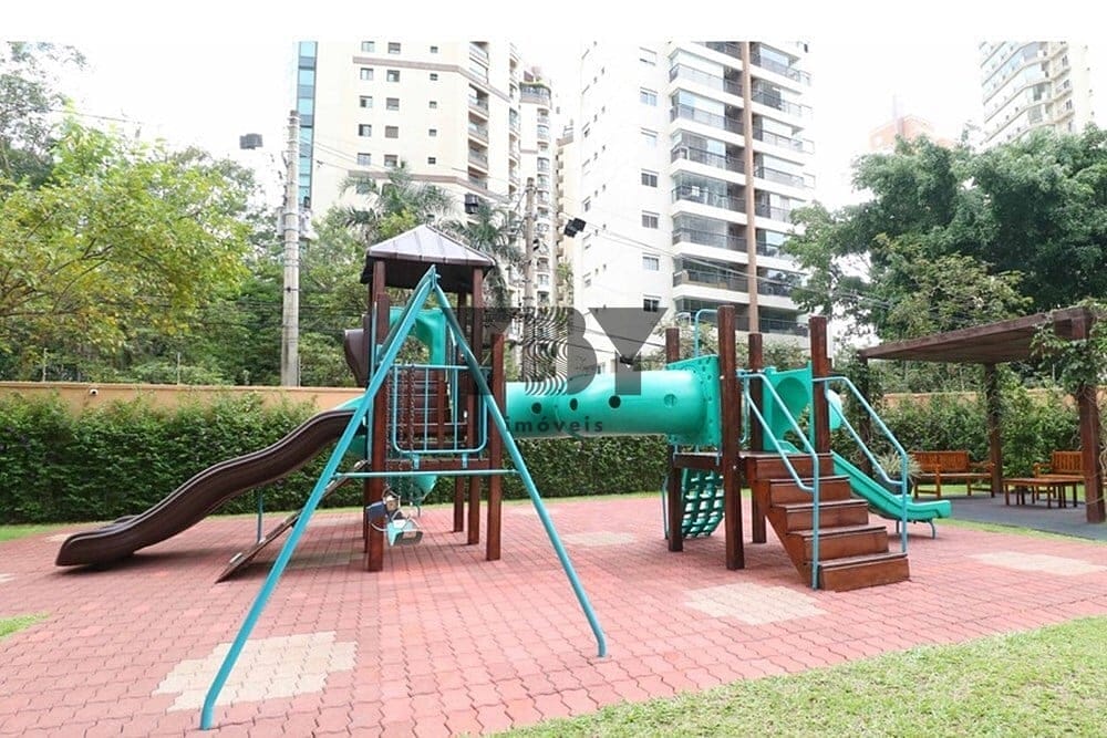 Apartamento à venda com 3 quartos, 195m² - Foto 18