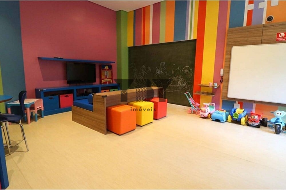 Apartamento à venda com 3 quartos, 195m² - Foto 19