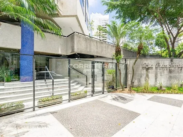 Sala à venda, no bairro Vila Olímpia em São Paulo