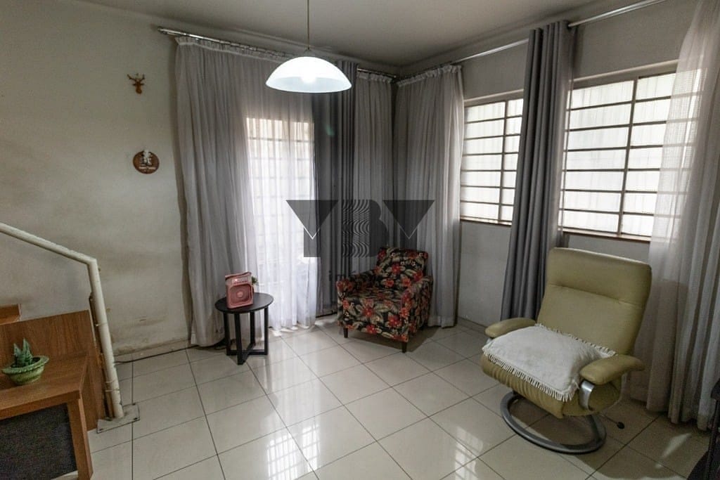 Casa à venda com 4 quartos, 128m² - Foto 27