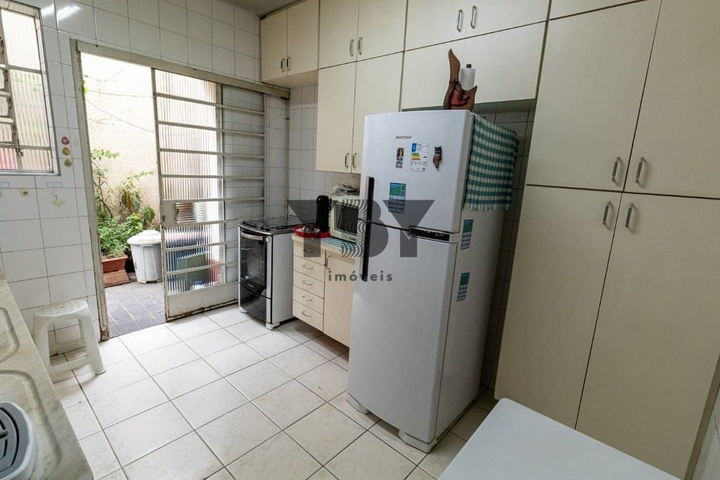 Casa à venda com 4 quartos, 128m² - Foto 24