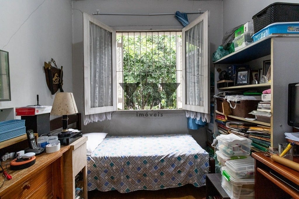 Casa à venda com 4 quartos, 128m² - Foto 4