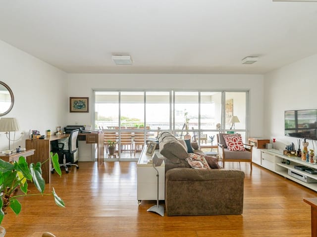 Foto do Apartamento - Apartamento à venda 3 Quartos 3 Suites 2 Vagas 160M² Santo Amaro São Paulo - SP | Lares e Andares Imóveis