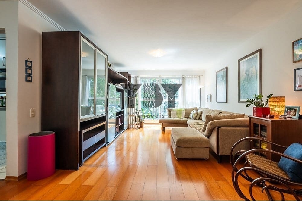 Apartamento à venda com 3 quartos, 116m² - Foto 1