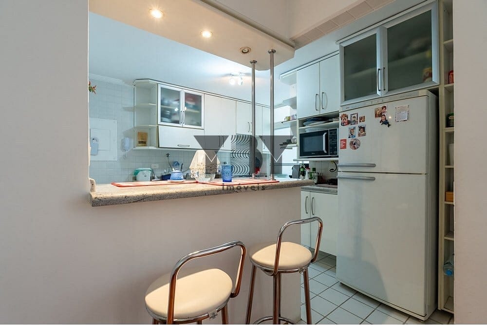 Apartamento à venda com 3 quartos, 116m² - Foto 8