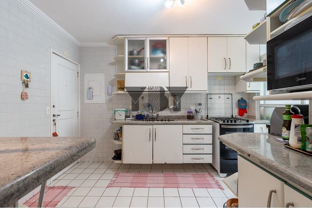 Apartamento à venda com 3 quartos, 116m² - Foto 9