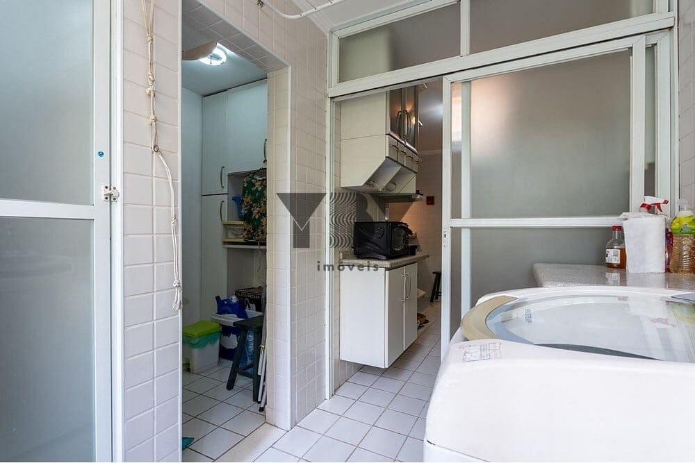 Apartamento à venda com 3 quartos, 116m² - Foto 2