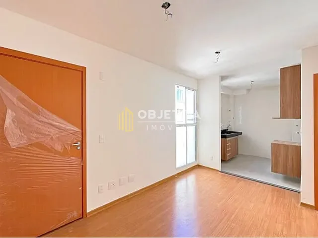 Apartamento 2 quartos e 1 banheiro, à venda, no bairro Restinga em Porto Alegre
