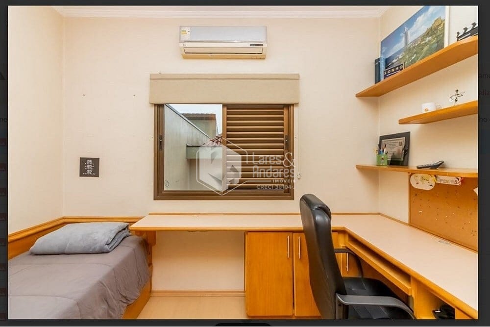 Casa à venda com 3 quartos, 143m² - Foto 3