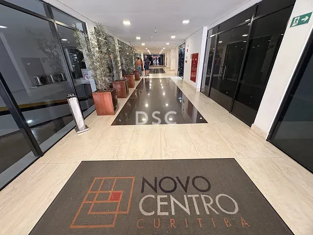 Sala à venda, no bairro Centro em Curitiba