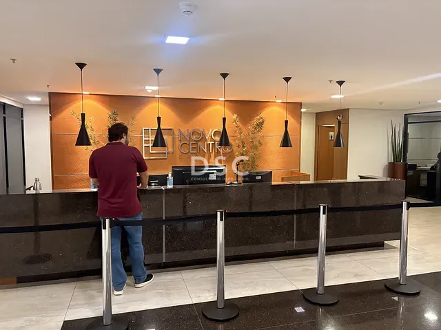 Sala à venda, no bairro Centro em Curitiba