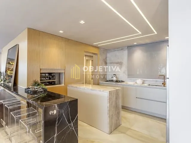 Apartamento 3 quartos e 11 banheiros, à venda, no bairro Jardim Europa em Porto Alegre