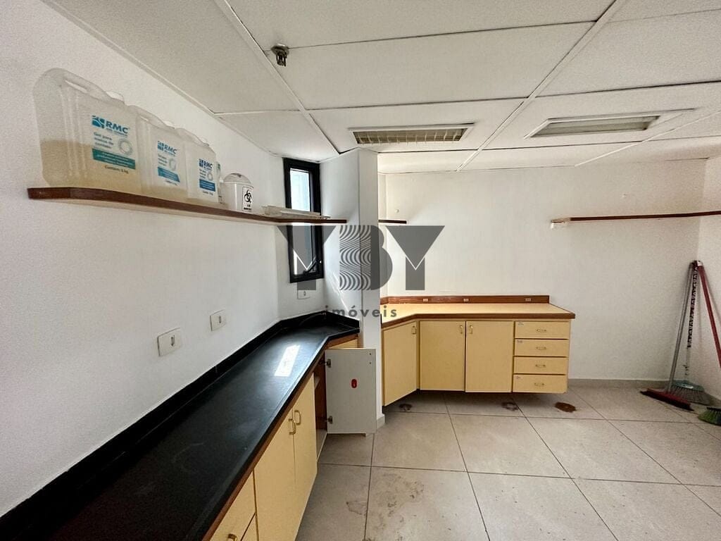 Conjunto Comercial-Sala à venda, 232m² - Foto 28