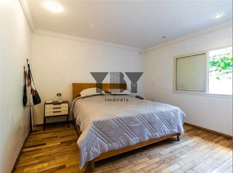 Casa à venda com 4 quartos, 480m² - Foto 9
