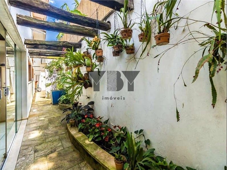 Casa à venda com 4 quartos, 480m² - Foto 5