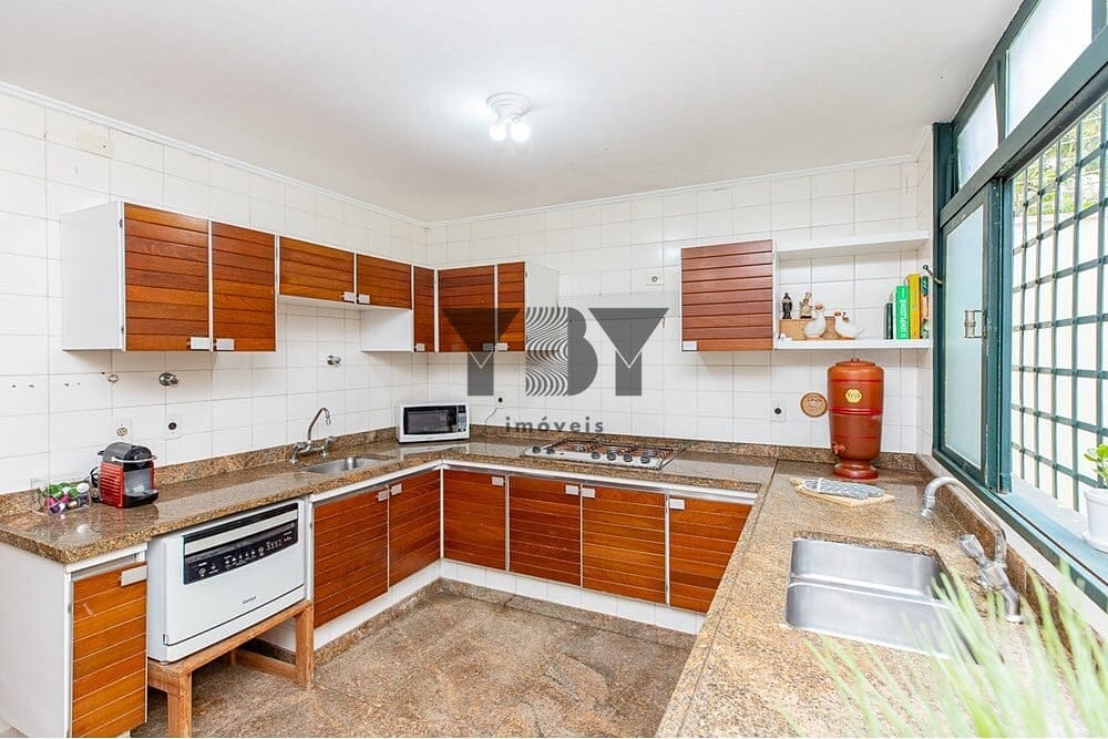 Casa à venda com 4 quartos, 482m² - Foto 5