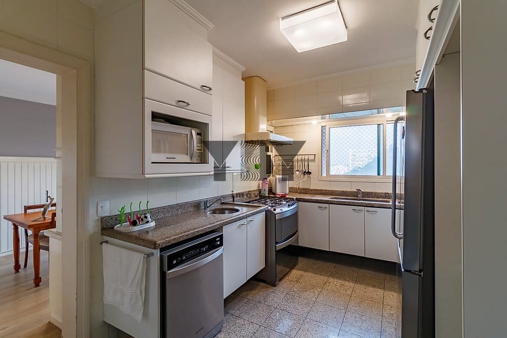 Apartamento à venda com 3 quartos, 225m² - Foto 43