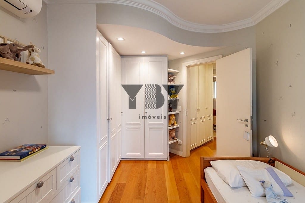 Apartamento à venda com 3 quartos, 225m² - Foto 55