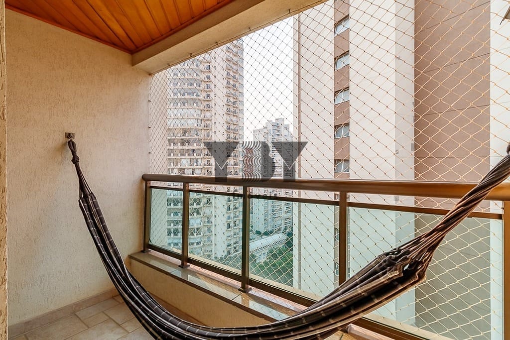 Apartamento à venda com 3 quartos, 225m² - Foto 57