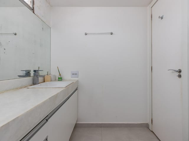 Foto do Apartamento - Apartamento à venda 2 Quartos 1 Suite 1 Vaga 101M² Itaim Bibi São Paulo - SP | Lares e Andares Imóveis