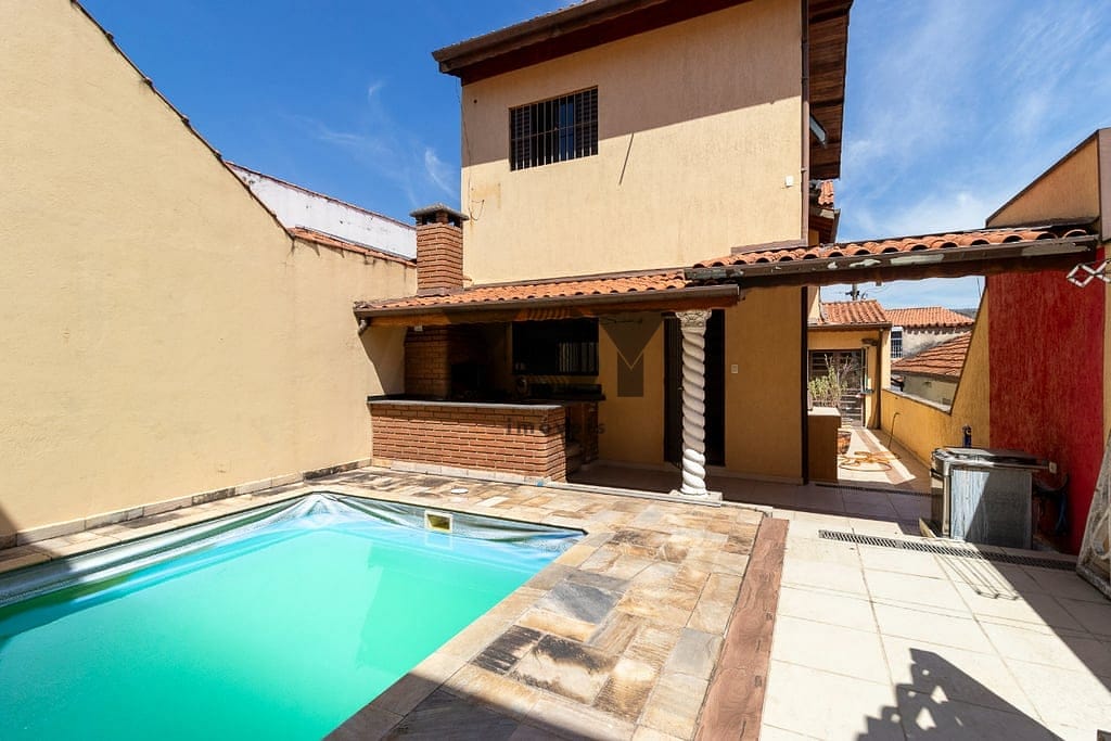 Casa à venda com 3 quartos, 330m² - Foto 33